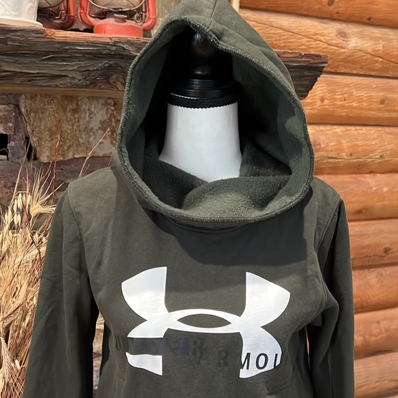 💚 EUC - Awesome Green Under Armour Hoodie! - Picture 2 of 4
